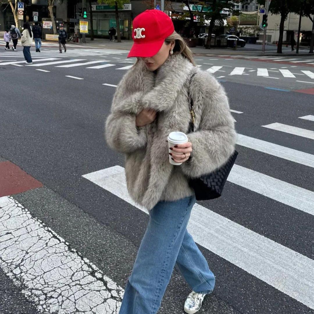 Gianna | Moderigtig faux fur-frakke