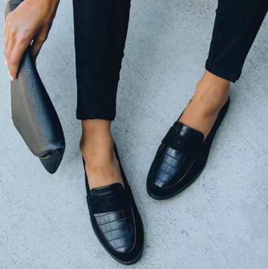 Amanada | Black crocodile loafers - Elegante sko til kvinder