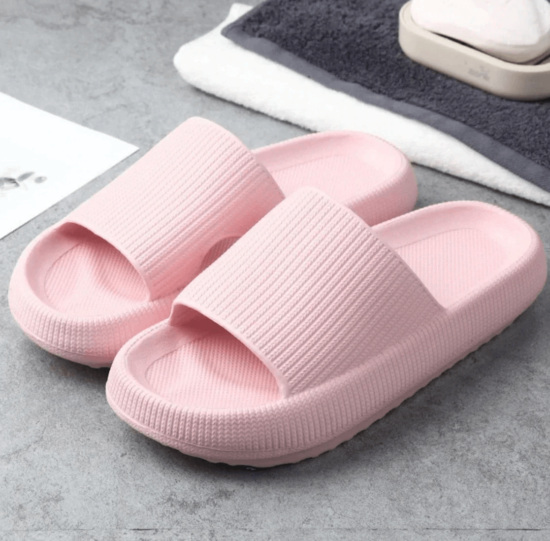 Molnigt | slip-on sandaler med tjock sula