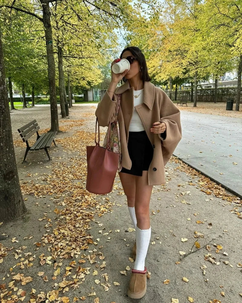 Jessie | Oversized kappa i beige för kvinnor